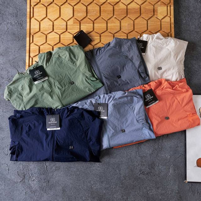 250可隆 Kolon Sport 男女同款防晒夹克｜Air Light 皮肤衣 独家发售 金属Logo 专柜同款 吊牌价 + 这款Air Light系列皮肤衣
