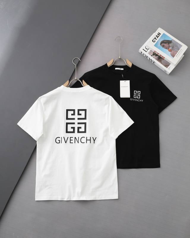 高品质Givenchy 纪梵希立体硅胶压花新款T恤！25Ss夏季新品，前幅小字母Loog，后幅大字母Logo，采用环保硅胶片，无甲醛，对身体无危害，采用32支