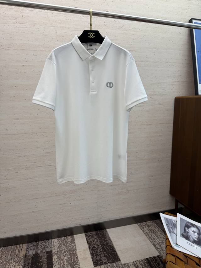Cd25S春夏男士Polo 胸前标志性Logo徽标 整体非常的轻商务休闲！纯棉面料，上身轻盈舒适顺滑 到手绝对让你觉得物有所值的一件单品！！！ 码数M-4Xl