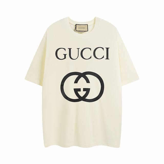 全年有货不下架 Gucci 古驰 经典款饰互扣式双G超大造型印花短袖原版面料 官方同款 定制240克同缸染面料 手感非常舒服 春夏最新砖柜同步 Os落肩版型 时