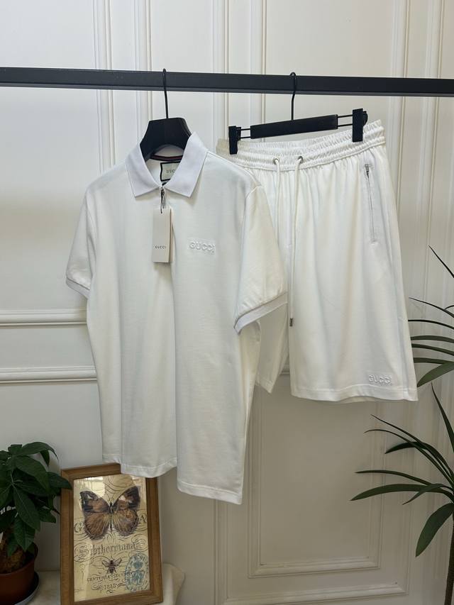 Cx 新品套装Gucci、年春夏季新款运动休闲套装，外贸公司订单顶级品质，完胜，意大利客供进口欧棉面料，顺滑细腻，贴身穿着首选，定制螺纹，资深裁缝立体剪裁，工艺