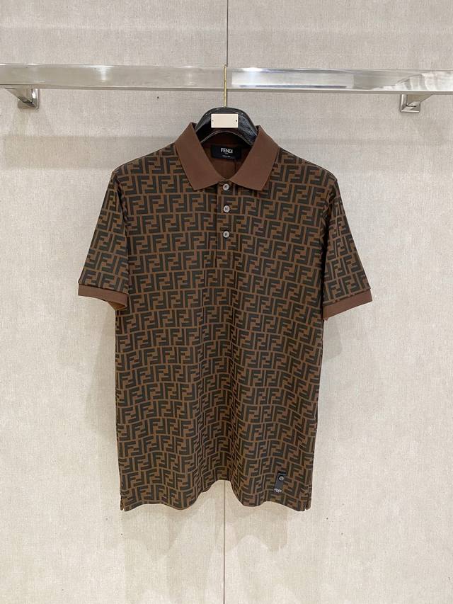 Xp Fendi 2025年新款官方同步 商务首选时尚个性 百搭潮流纯原品质 原版面料吊牌 领标 水洗麦 三标齐全颜色:灰色 咖色尺码：M-2Xl