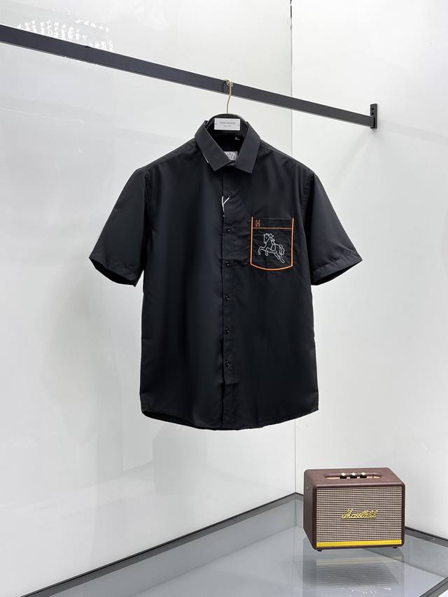 Guo 爱马仕 Hermes短袖 衬衫 衬衣官网同步爆款 渠道货 高端定制 品质经得起任何形式检验，赋予你与众不同的上身体验！均经过严格的挑选工序，定制原版辅料