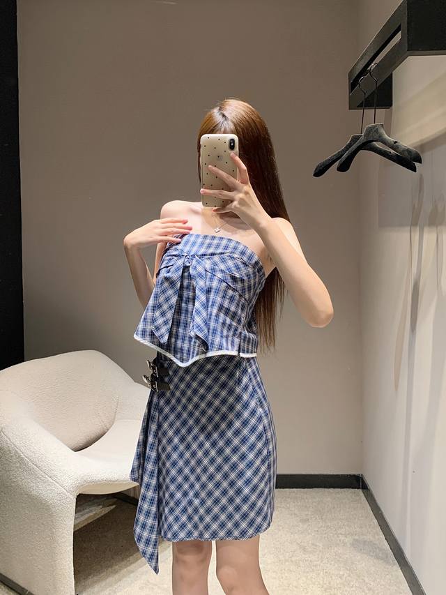 抹胸 半裙 Miumi*25Ss春夏新款 格子蝴蝶绑带抹胸背心+不规则半裙套装丨独家高版出品！舒适度与实穿性双双在线太难得了一眼就看出的好质感 简约又不失格调上