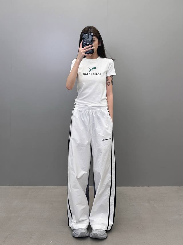 巴黎 ｜ 新款休闲裤，成衣洗水固色工艺加手工车侧杠做工，男女同款，尺码Sml