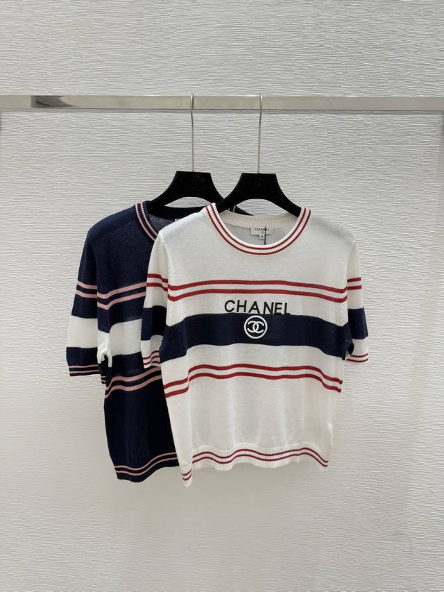 Ch家 夏季新款 撞色条纹圆领针织短袖颜色：白色 宝蓝尺码：36.38.40