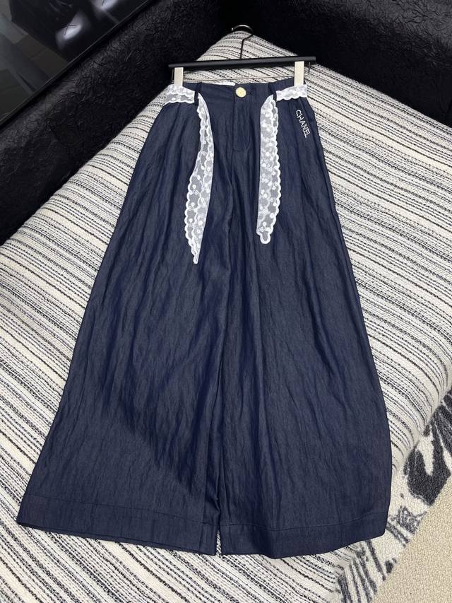 爆款现货原单品质 Chane*｜25新款中古蕾丝腰带装饰天丝牛仔裤爆单款 重工手工订珠 气质女神必入经典剪裁 拉长身材比例 实力遮肉显瘦！永恒经典是绝对不可错过