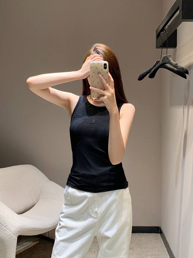 Saint Laur*Nt 25Ss春夏新款 刺绣Logo针织背心丨独家Yb开发！高版出品！经典刺绣字母休闲时髦 微透视的小性感～软软糯糯的手感太爱了～～想要穿