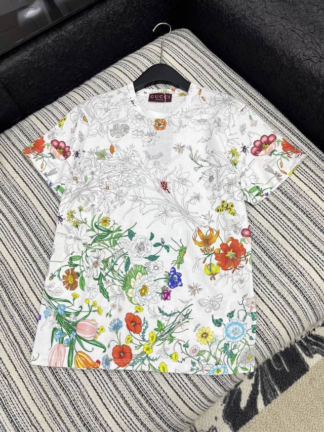 爆款现货原单品质 Gucc*｜25限定系列新品印花短袖T恤精致宽松版型上身巨显瘦！定制最新印花 低调奢华！时髦精必备单品解锁所有穿搭！认准我家品质！经典单品时髦