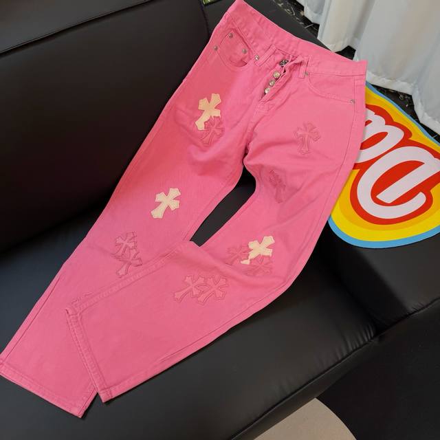 款号：D343Chrome Hearts Ch克限定粉色贴皮牛仔裤Color：玫粉色Size：S M L Xl尺寸参考：28裤长101腰围7830裤长103腰围