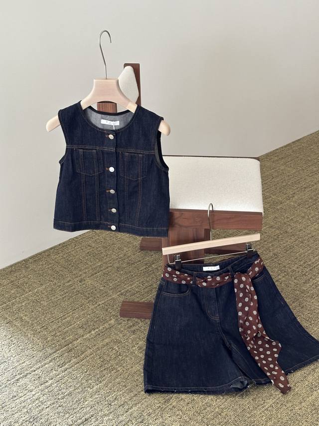 Ys ｜New Summer Collection牛仔套装 配丝巾腰带～ Sml
