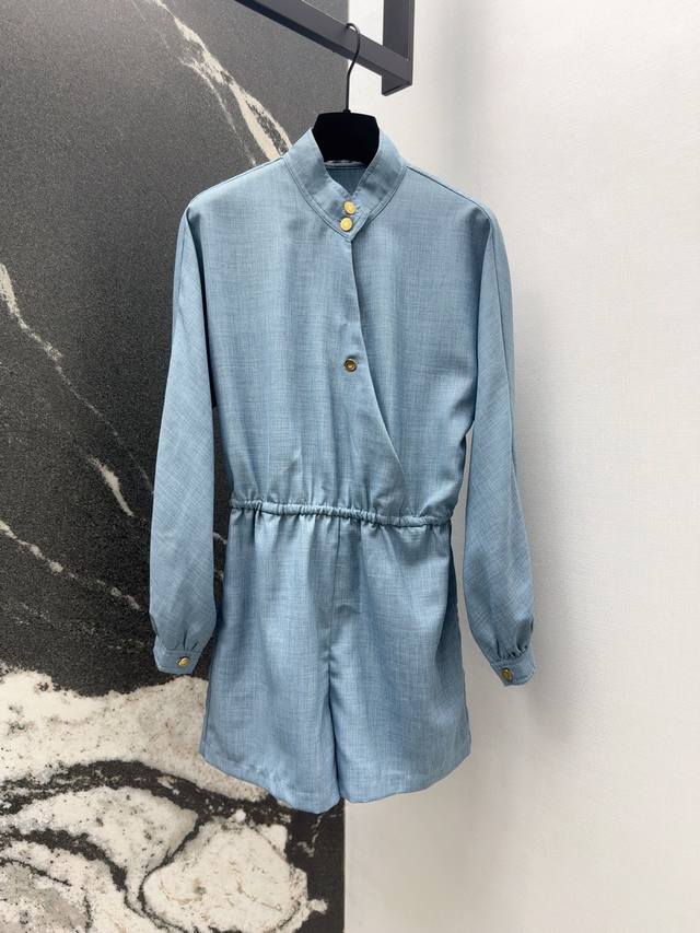Lss 早秋新品南法风情浅蓝色立领长袖连体裤 连襟蝙蝠袖设计超级藏肉修饰手臂线条 气质随性不失减龄感 定制混色纱线面料舒适抗皱好打理 腰部束腰加上阔腿裤裤型上身