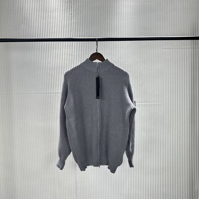 S21# Stone Island 石头岛23Fw重磅纯色毛衣针织开衫 高端户外机能品牌石头岛23新作 重磅针织开衫推荐 宽松立领版型 金属拉链 双拉头设计 上