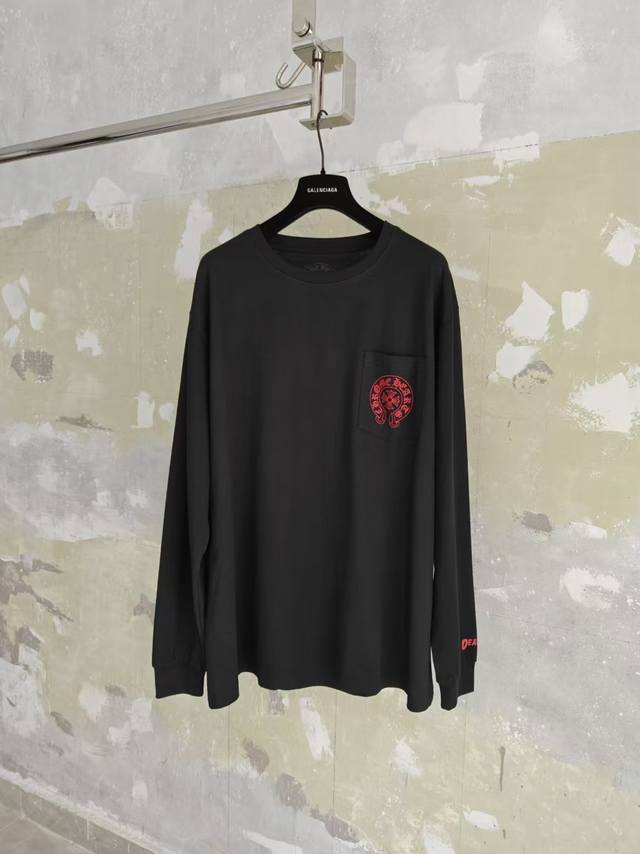 建议代发控价 Ch X Deadly Doll 美漫印花Tee面料采用26织 克全棉材质 印花这里很重要 原版采用的油墨印花一般印花厂根本没有能力还原 跑了N多