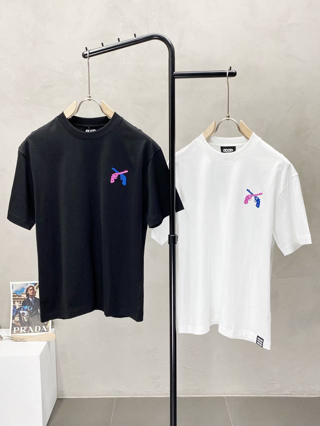 Goodbrand独家专供新款原单男士休闲短袖 高端 高版本 时尚百搭爆款进口面料 手感超柔软细腻 穿着亲肤舒适 高端精品 代工厂P精细做工 上身非常赞 男士必