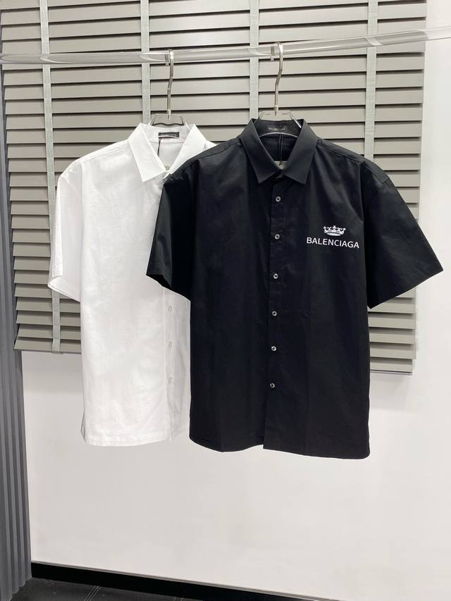 Balenciga巴黎世家独家专供新款原单男士休闲短袖衬衫 高端 高端版本 时尚百搭爆款进口面料 手感超柔软细腻 穿着亲肤舒适 高端精品 代工厂P精细做工 上身