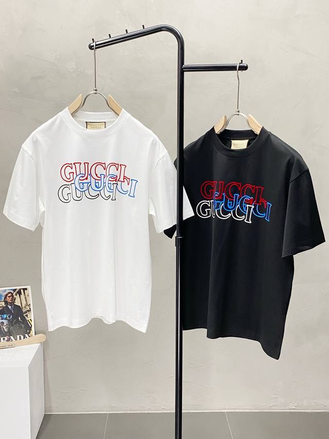 Gucci古驰独家专供新款原单男士休闲短袖 高端 高版本 时尚百搭爆款进口面料 手感超柔软细腻 穿着亲肤舒适 高端精品 代工厂P精细做工 上身非常赞 男士必备单
