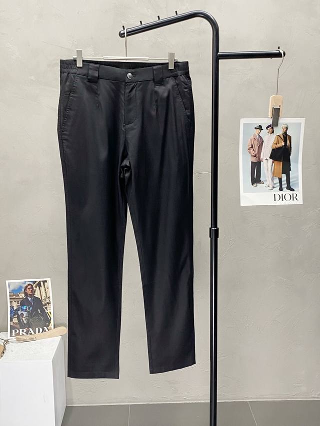 Lp-Loro Piano诺悠翩雅独家专供新款休闲春秋休闲裤 高端版本！专柜 面料 透气舒适度高，细节无可挑剔，品牌元素设计理念，体现高品质。手感细腻柔软！呈现