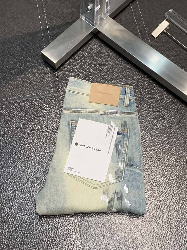 Purple-Brand 独家专供新款 休闲牛仔裤，高端版本！专柜 面料 透气舒适度高，细节无可挑剔，做旧水煮破烂品牌元素设计理念，体现高品质。手感细腻柔软！呈