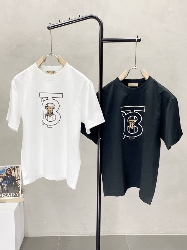 Burberry巴宝莉独家专供新款原单男士休闲短袖 高端 高版本 时尚百搭爆款进口面料 手感超柔软细腻 穿着亲肤舒适 高端精品 代工厂P精细做工 上身非常赞 男