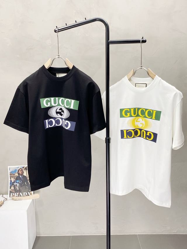 Gucci古驰独家专供新款原单男士休闲短袖 高端 高端版本 时尚百搭爆款进口面料 手感超柔软细腻 穿着亲肤舒适 高端精品 代工厂P精细做工 上身非常赞 男士必备