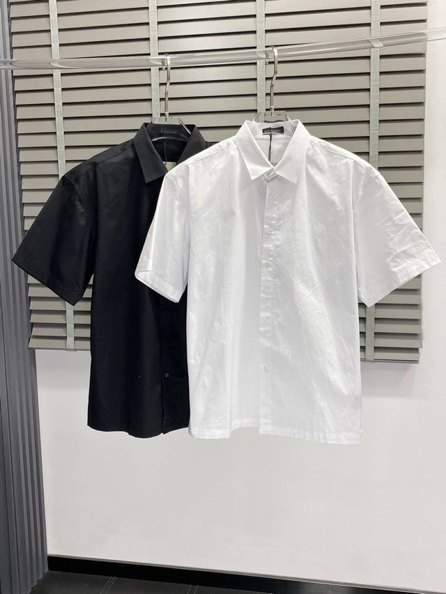 Balenciga巴黎世家独家专供新款原单男士休闲短袖衬衫 高端 高端版本 时尚百搭爆款进口面料 手感超柔软细腻 穿着亲肤舒适 高端精品 代工厂P精细做工 上身
