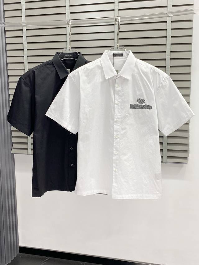 Balenciga巴黎世家独家专供新款原单男士休闲短袖衬衫 高端 高端版本 时尚百搭爆款进口面料 手感超柔软细腻 穿着亲肤舒适 高端精品 代工厂P精细做工 上身