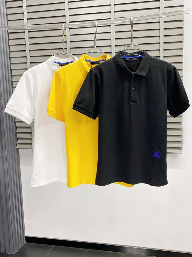 Burberry巴宝莉独家专供新款男士休闲春夏翻领短袖 高端 高端版本 时尚百搭爆款进口面料 手感超柔软细腻 穿着亲肤舒适 高端精品 代工厂P精细做工 上身非常