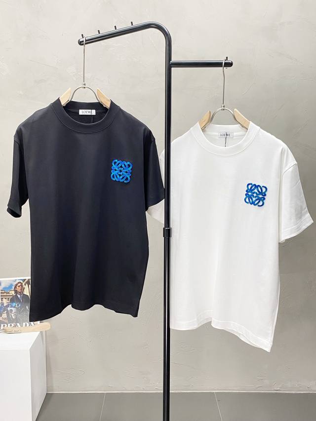 Loewe罗意威独家专供春夏新款原单男士休闲短袖 高端 高版本 时尚百搭爆款原版进口面料 Logo图案设计 手感超柔软细腻 穿着亲肤舒适 高端精品 代工厂P精细