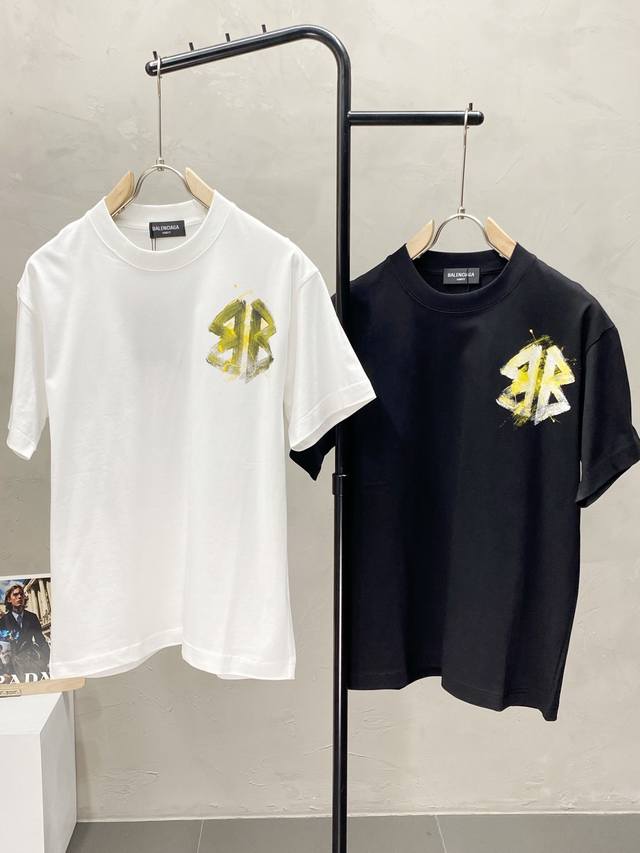 Balenciga巴黎世家独家专供春夏新款原单男士休闲短袖 高端 高版本 时尚百搭爆款原版进口面料 Logo图案设计 手感超柔软细腻 穿着亲肤舒适 高端精品 代