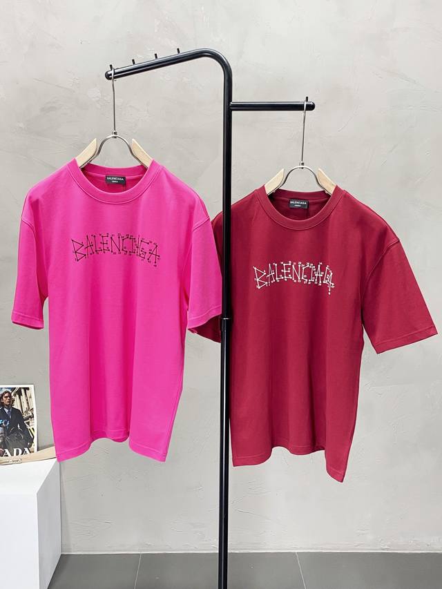 Balenciga巴黎世家独家专供新款原单男士休闲短袖 高端 高版本 时尚百搭爆款进口面料 手感超柔软细腻 穿着亲肤舒适 高端精品 代工厂P精细做工 上身非常赞
