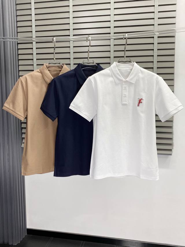 Ferragam菲拉格慕独家专供新款原单男士休闲翻领短袖 高端 高版本 时尚百搭爆款进口面料 手感超柔软细腻 穿着亲肤舒适 高端精品 代工厂P精细做工 上身非常