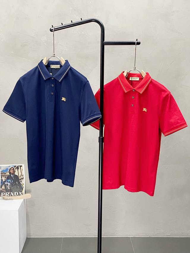 Burberry巴宝莉独家专供新款原单男士休闲翻领短袖 高端 高端版本 时尚百搭爆款进口面料 手感超柔软细腻 穿着亲肤舒适 高端精品 代工厂P精细做工 上身非常