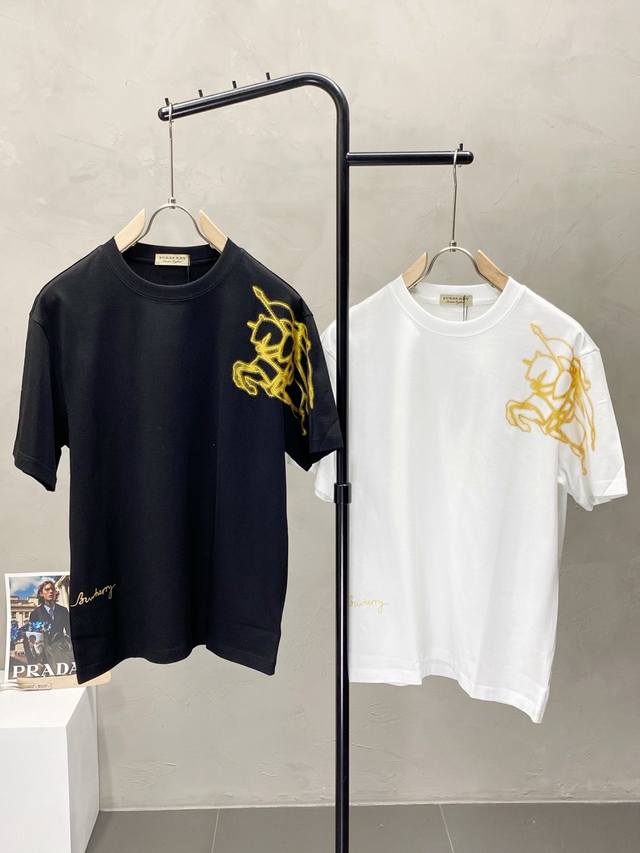 Burberry巴宝莉独家专供新款原单男士休闲短袖 高端 高版本 时尚百搭爆款进口面料 手感超柔软细腻 穿着亲肤舒适 高端精品 代工厂P精细做工 上身非常赞 男