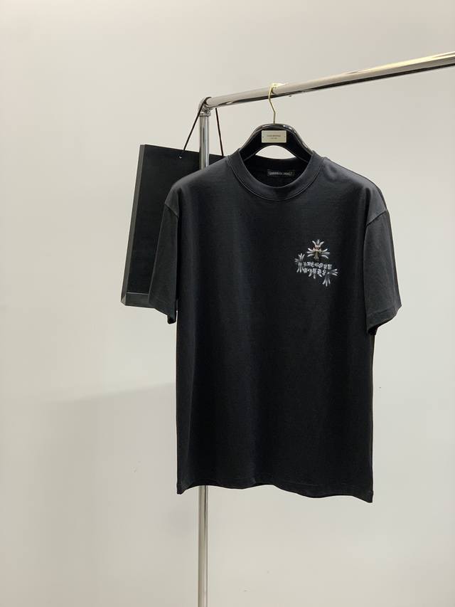 Chrome Hearts 克罗心，2025夏季新品，专柜同步有售，原单狠货，时尚休闲圆领短袖T恤，采用进口原版面料，顶级印花工艺字母图案Logo，独特设计，专