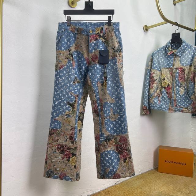 Lois Vitn 路易 秋冬新款 花卉破洞牛仔裤 内里包缝 整体上身好看透气 原五金开模 细节处理 男女同款工艺：花卉做旧码数：46 48 50 52