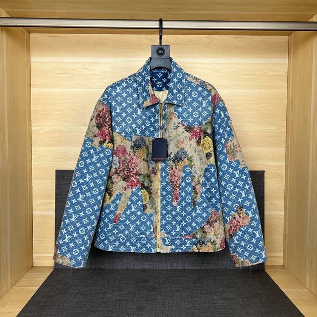 Lois Vitn 路易 新款绣花破洞花卉棉衣外套 水洗怀旧工艺 整体工艺复杂 耗时较长 内套里 定位裁剪 原五金开模 男女同款工艺：破洞 绣花 洗水尺码：46
