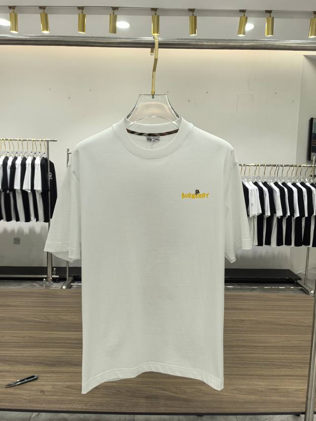 新品 Burberry 男士时装款圆领短袖T恤，贸易公司洋行货，高级限定款，25年春夏新品，明星级人气单品！客供埃及进口顶级面料，甄选尼罗河区域光照极好的上等棉