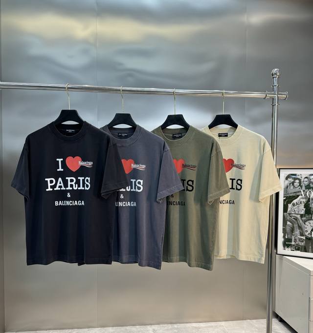 Balenciag*巴黎25S新款圆领T恤.重水洗潮牌T恤！男女同款～不同工艺呈现不一样的视觉感受，立体烫画图形设计.品牌字母层叠设计.层层有玄机.非常帅的轮廓