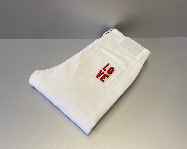 华伦*奴女裤 立体英文刺绣 带弹力 码数：26、27、28、29[03399] Warren * Noble Women's Pants 3D English
