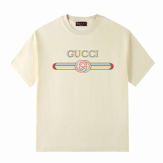 G家25夏日系列 Gucci彩色错位模糊品牌Logo -采用双纱纯棉250G，短T，三标齐全，面料颜色定制定染，不缩水不退色。手感舒服，质感超强潮男潮女必备经典