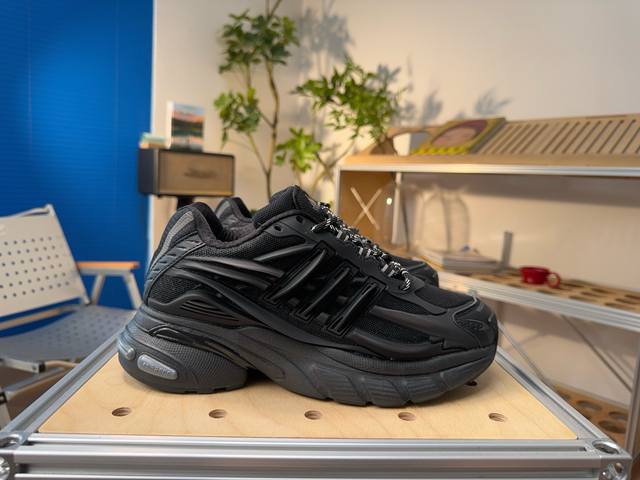 Pharrell Williams X Adidas Jellyfish 时尚舒适 耐磨透气 低帮 生活休闲鞋 尺码: 36 36.5 37 38 38.5 3
