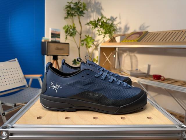 Arcteryx始祖鸟 Konseal Lt 圆头舒适 防滑耐磨 低帮 登山鞋 尺码：36-45半