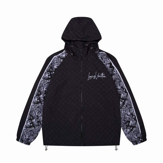 款式:Louis Vuitton路易威登花纹拼接连帽夹克外套 码数:M－Xxxl 全套辅料定制 颜色:蓝色