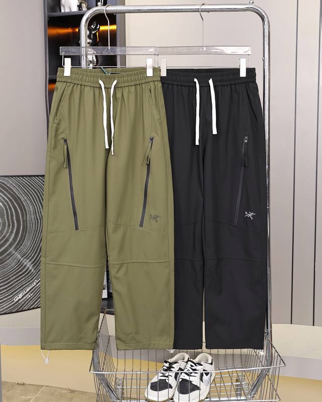 Arc’Teryx 始祖鸟美式户外机能运动冲锋裤。抽绳伞兵工装运动长裤，四季百搭，男女同款 情侣可搭，店主强烈推荐 甄选高品质三防户外运动面料，原单品质，腰部采