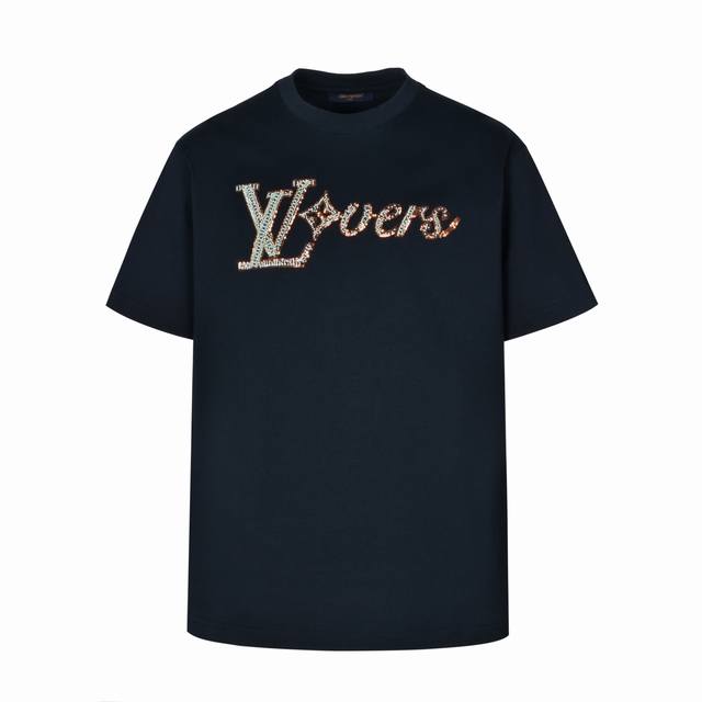 顶级最高版本 Lv路易威登Louis Vuitton 驴家1V 经典珠片绣花短袖 Logo图案字母半袖T恤短袖 男女同款 情侣款 宽松版型 最高版本 原版面料