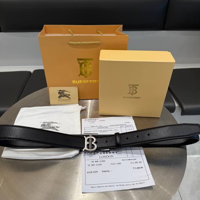 巴宝莉男士皮带，完美礼盒包装 甄选好礼，最极致的性价比牛货呈现给你！原东莞代工厂P出品，海外订单！高端进口牛皮材质，非常结实耐用！ 巴宝莉皮带一直稳坐轻奢品牌皮
