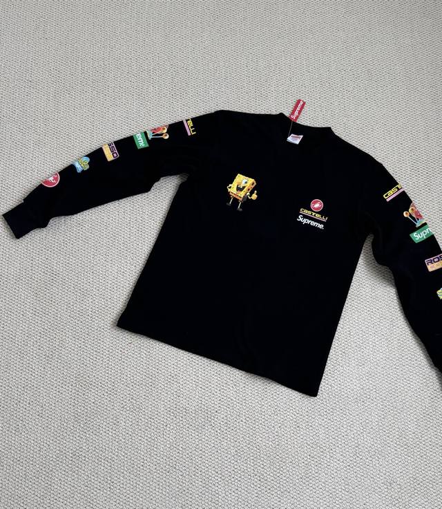 高克重！Supreme 海绵宝宝 联名款 Ss25 Week11 Racing L S Tee 海绵宝宝搞怪印花图案圆领长袖潮牌T恤 男女同款 - 热固油墨印花