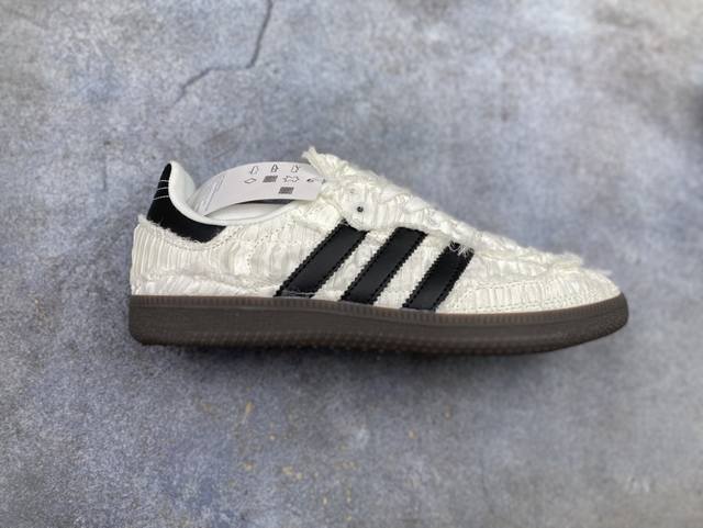 公司级阿迪达斯三叶草Adidas Originals Samba Og 桑巴舞系列绅士德训足球风百搭低帮休闲运动板鞋 货号:Jq4749 尺码:36 36.5
