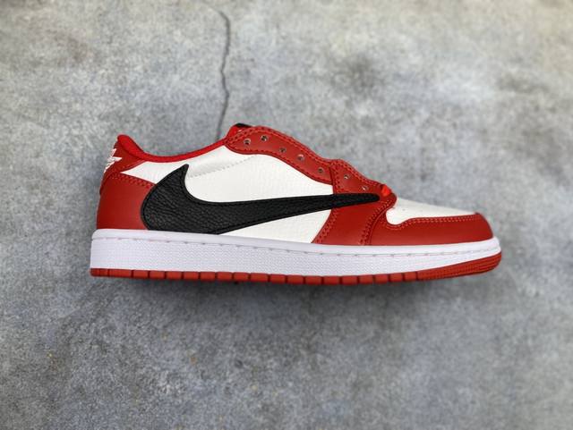 公司级Nike Air Jordan 1 X Travis Scott Aj1倒勾 乔一倒钩 耐克 低帮文化篮球鞋 完美品质出货 细节如图所示 鞋面切割工整 冲